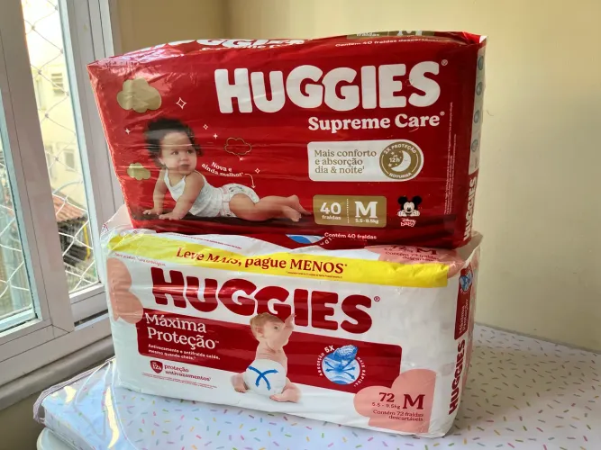 Fraldas descartáveis Huggies - tamanho M