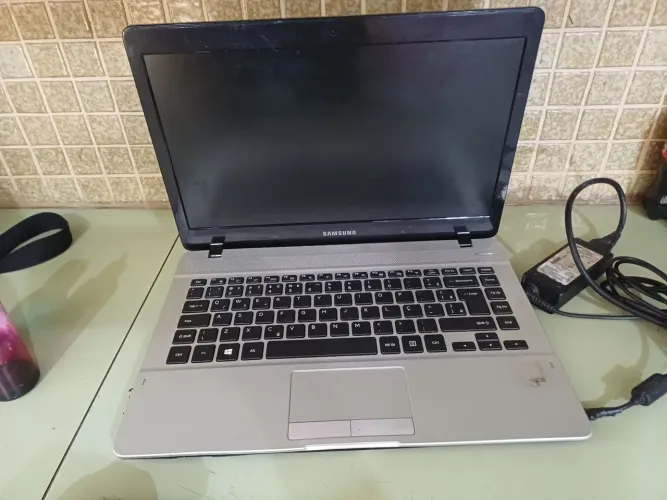Computador Samsung sem funcionar 