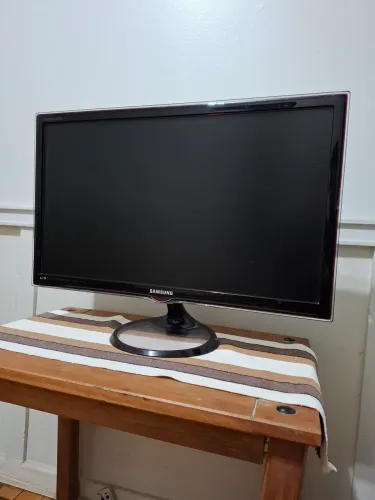 TV SAMSUNG 27 polegadas em ótimo estado (funcionando)