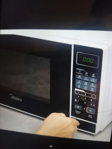 vende se um microonda perfeito