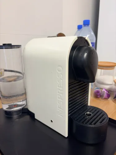 Cafeteria nespresso automática UC50