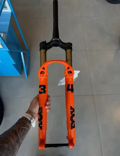Suspensão Fox 34 Nova, na Caixa