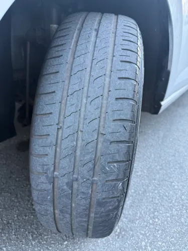 Vendo 2 pneus meia vida 195/55/r15