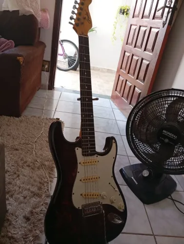 Vendo Guitarra Condor RX-20S 