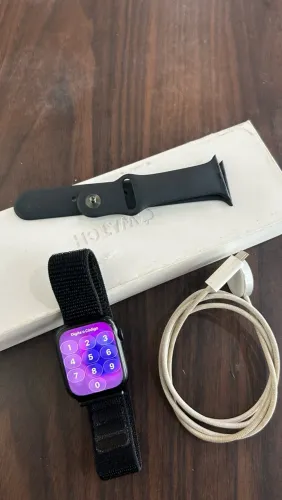 Apple Watch series 9 45MM (92%).