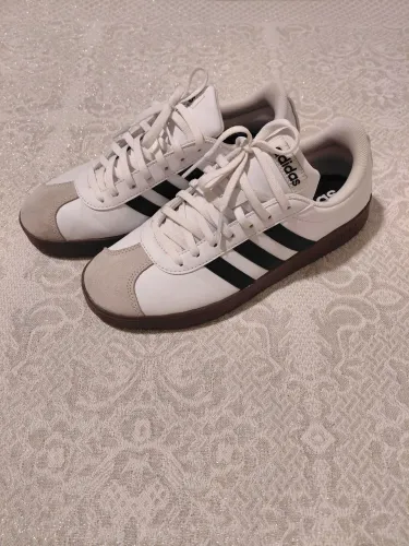 Tênis Adidas VL Court Base Classic Branco e Preto. UNISSEX n° 37