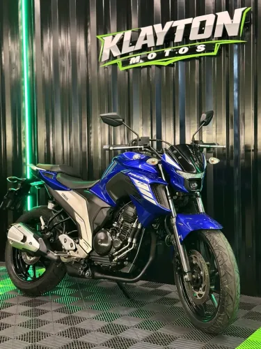MOTO YAMAHA FZ25 FAZER ABS - 2023