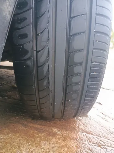 Roda BMW aro 18, Aro e Pneu Prata