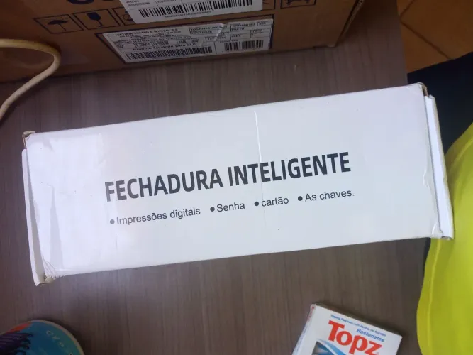 Fechadura eletrônica