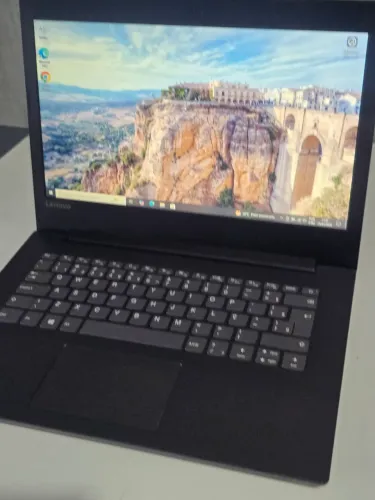 Notebook Lenovo i5 