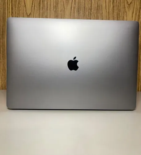 MacBook Pro intel core i9 16GB 1TB | Radeon 5500M | Muito Conservado