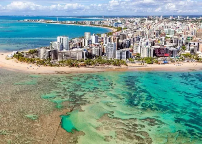 Hotel à venda na belíssima orla de Maceió, a mais charmosa do Brasil