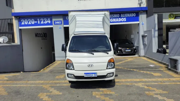 HYUNDAI HR