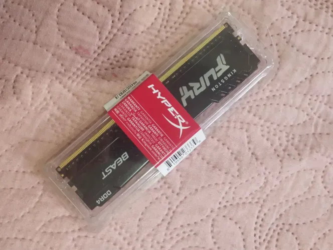 Memória Ram HyperX Kingston 8GB DDR4 3200 (Nova)