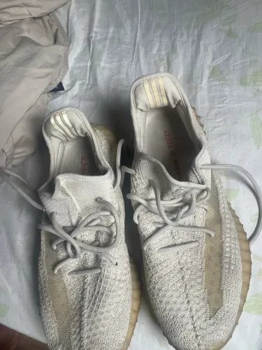 Tênis adidas pouco uso 