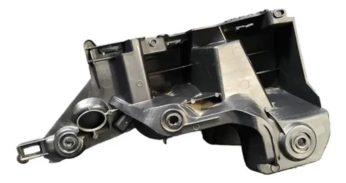 Guia Parachoque Traseiro Esq Citroen C4 Cactus 2021 22 1.6