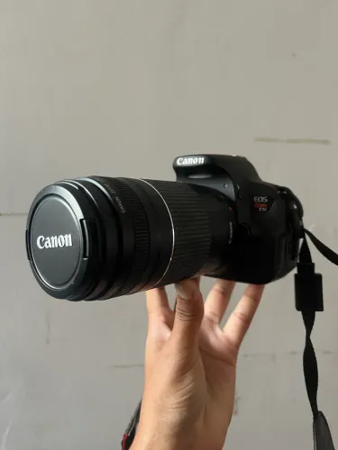 Cânon T5i + lente 75-300mm