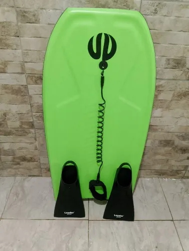 PRANCHA BODYBOARD COMPLETA NOVISSIMA!!