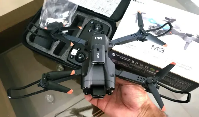 Drone Com Câmera Em Tempo Real Maleta e Acessórios 2 Câmeras Móvel