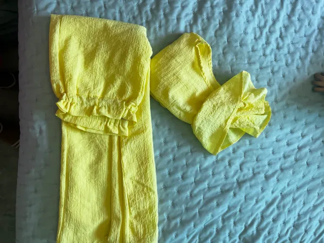 Conjunto calça e blusa