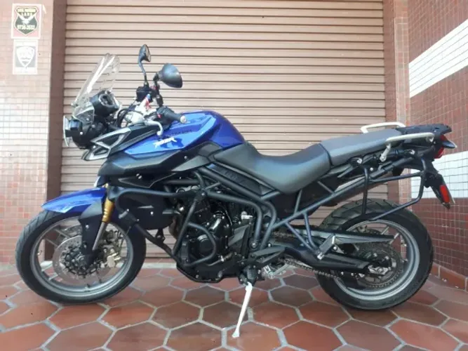 Triumph Tiger 800 ABS 2014.