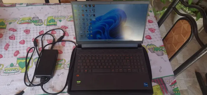 Vendo Notebook Dell G15 com 3050 - negociável