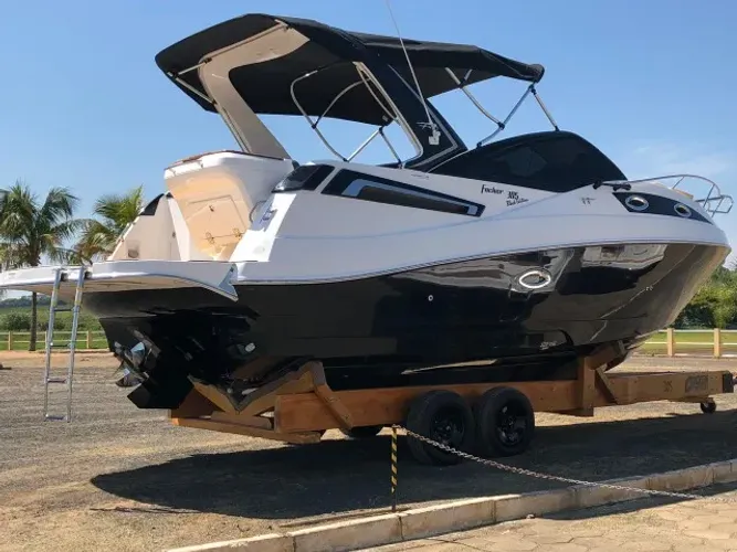 LANCHA Focker 305 Black Edition 2019 - 30,5 Pés - 97 horas.