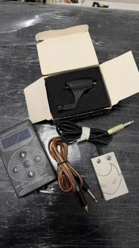 **VENDO KIT TATUADOR INICIANTE**