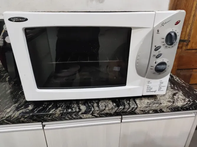 Forno elétrico Fisher 220v