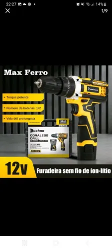 Parafusadeira/furadeira na caixa em estoque.