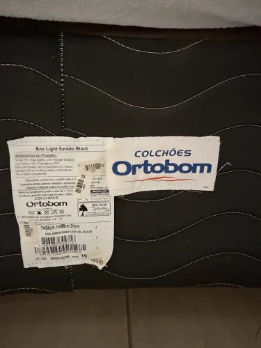 Cabeceira Courino + Cama Box Casal