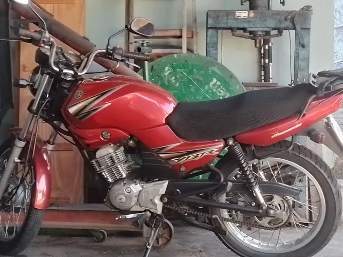 Yamaha ybr 125 em Ótimo estado.só rodar.