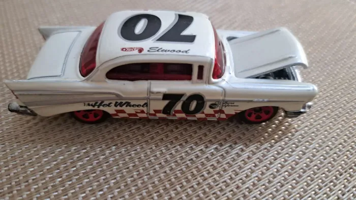 Miniaturas Hotwheels antigas e raras fora da cartela 1/64