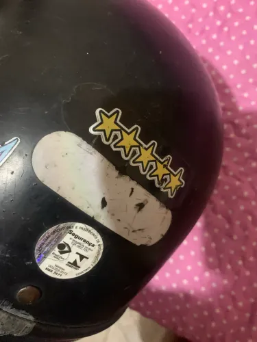 Capacete em ótimo estado 