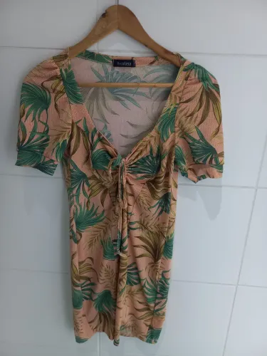 Blusa justa estampada