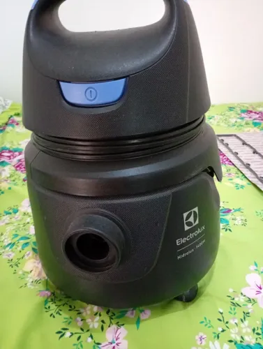 Aspirador de pó novo