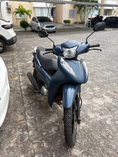 Honda Biz EX125 2025