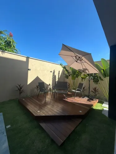 Casa Duplex no Alphaville 1 com 04 Suítes no Eusébio