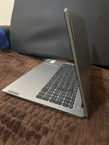 Notebook Lenovo IdeaPad 1i Intel 