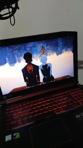 Acer Nitro (Troco em macbook) 24 de RAM, I7 7700, 1TB SSD E 1TB HD, 1050 TI