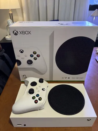 Xbox Series S 512GB + Controle Original + Caixa e Cabos