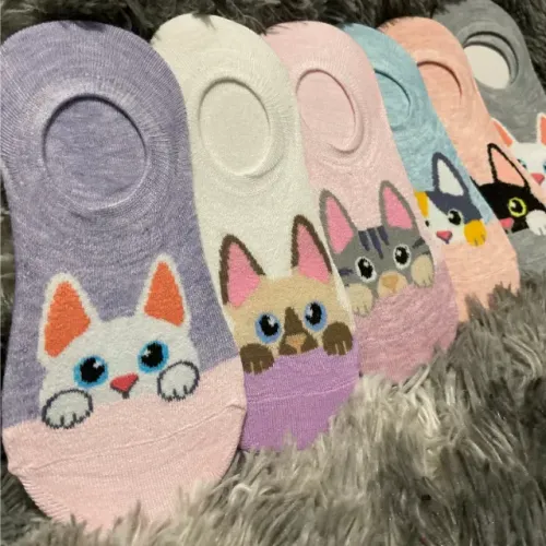 Meias Fofas: Gatinho ou Totoro Studio Ghibli com Orelhas, Renda de Corações - Cute, Kawaii
