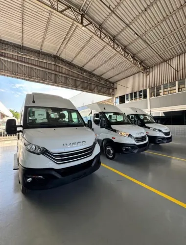 Iveco Daily Minibus 50-180 Turismo(diesel)(e6) 2027