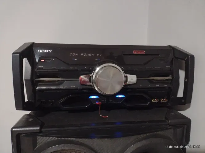 Som, Genezy sony