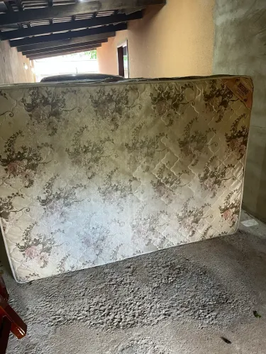 cama de casal, madeira pura