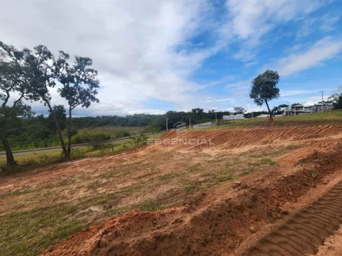 Terreno à venda, 450 m² por R$ 65.000,00 - Condomínio Ninho Verde II - Pardinho/SP