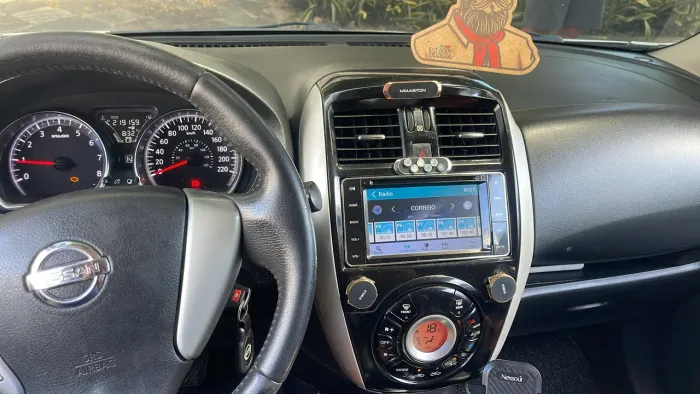 Nissan Versa SL 1.6 16V Flexstart 4P Aut. 2017