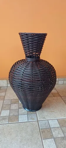Vaso de vime