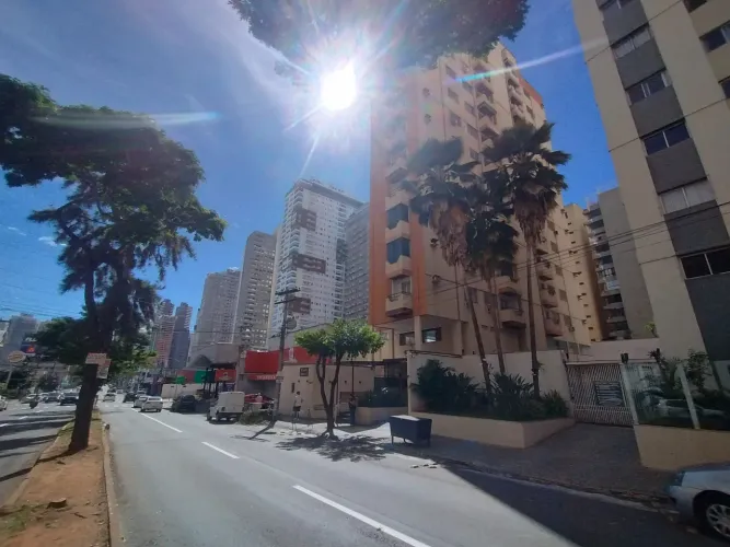 Apartamento com 3 quartos à venda, em frente ao Shopping Buena Vista no Setor Bueno, Goiân