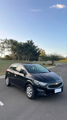 Chevrolet Onix Hatch LT 1.0 8V Flex Mec. 4P 2019